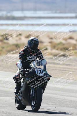 media/Nov-01-2025-CVMA (Sat) [[fc0f7531b8]]/Race 1-Formula Middleweight/